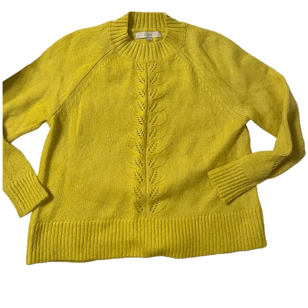 Loft Women’s Yellow Tailored Pull Over Sweater, XS